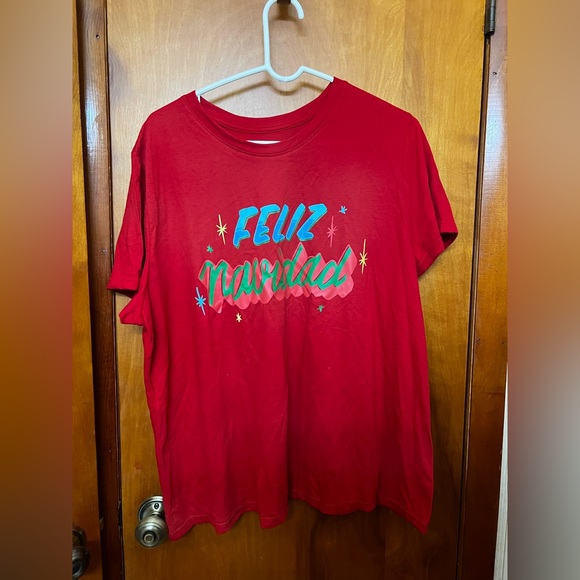 NWOT Feliz Navidad Shirt - Picture 3 of 3